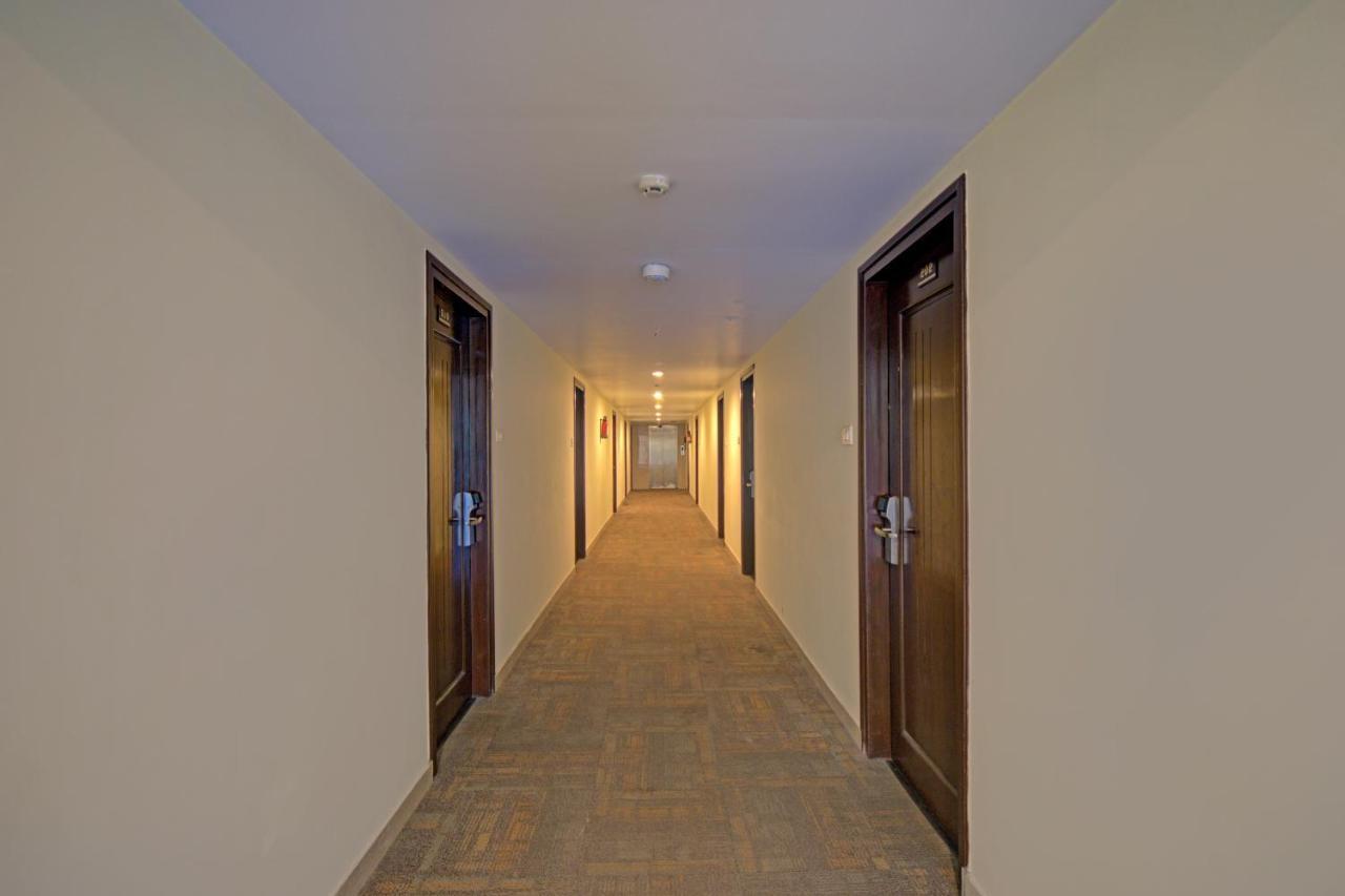Townhouse 515 Hotel Iris T Nagar Near Shri Ayyappan Temple チェンナイ エクステリア 写真