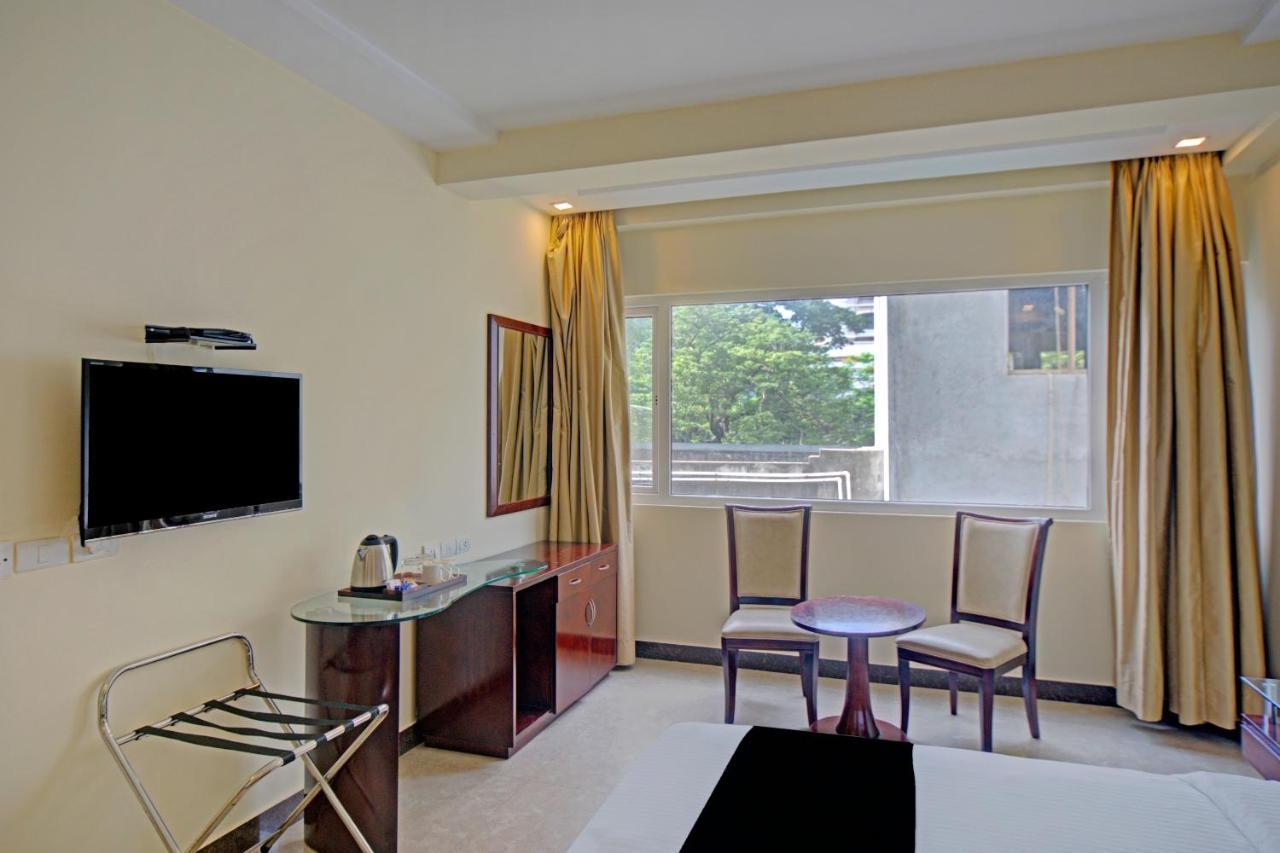 Townhouse 515 Hotel Iris T Nagar Near Shri Ayyappan Temple チェンナイ エクステリア 写真