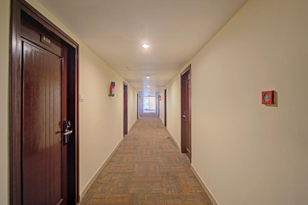 Townhouse 515 Hotel Iris T Nagar Near Shri Ayyappan Temple チェンナイ エクステリア 写真